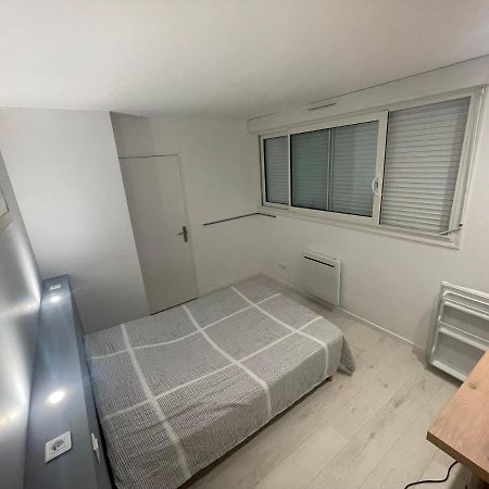 Chambre Etage Fonctionnelle Et Independante Saucats Exteriér fotografie